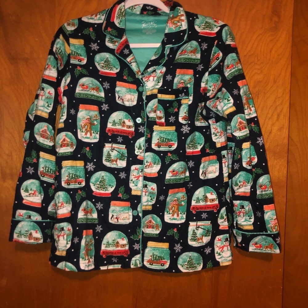 NICK & nora flannel pj pajama top snow globe S